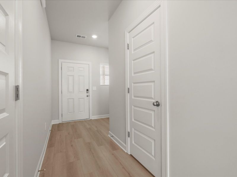 Welcome to the Topaz floorplan at Valentine Townes.