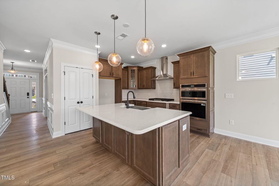 14-web-or-mls-DSC_9093 14-web-or-mls-DSC_9093