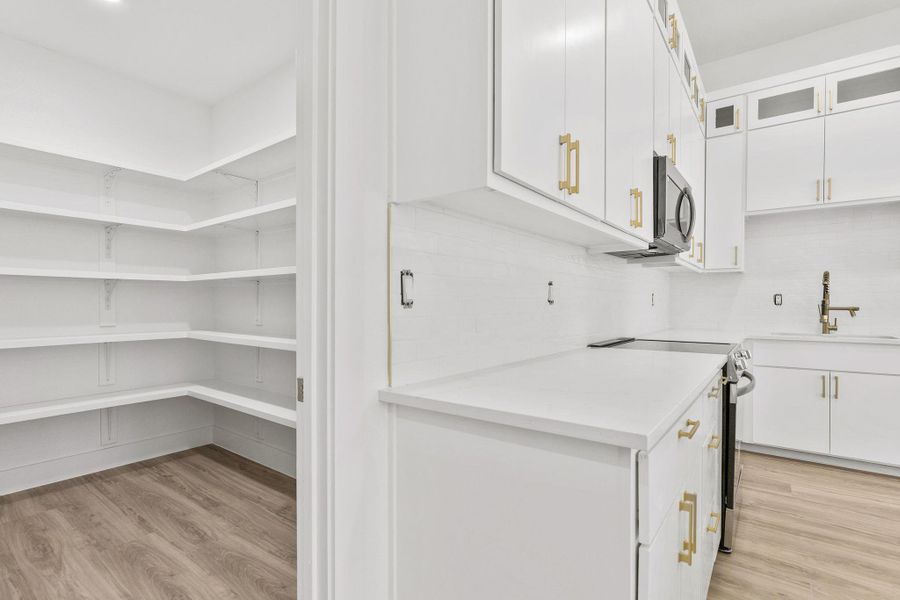 Furnished interior view inside a new home in , Bastrop (Image 8).