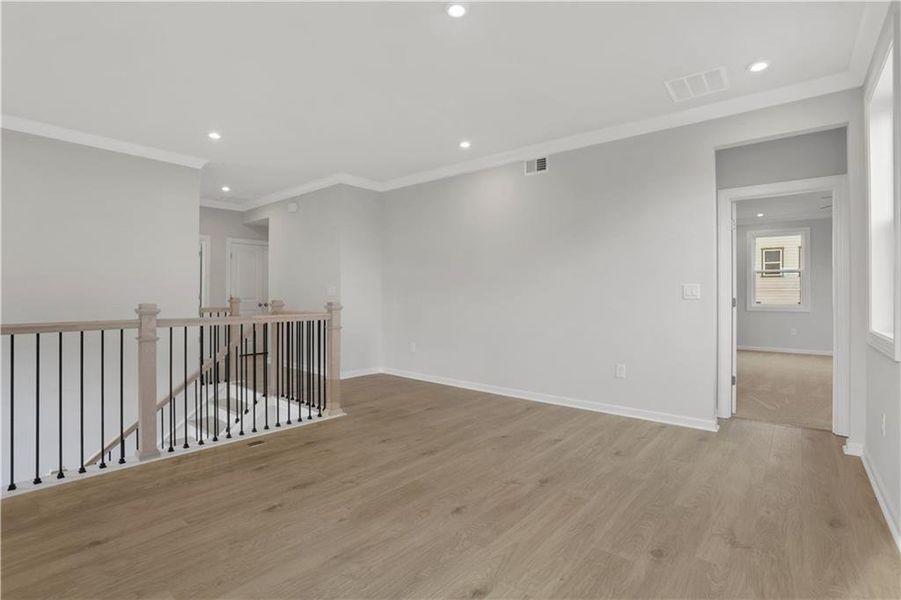 Spacious, unfurnished interior of a new home in Acacia, Cumming (Image 41).