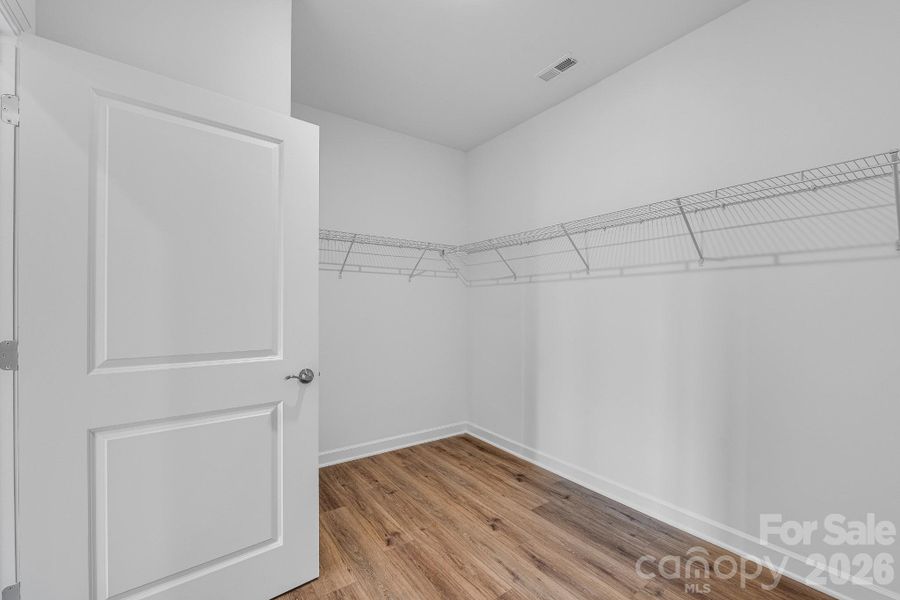 Spacious, unfurnished interior of a new home in Roselyn, Lancaster (Image 20).