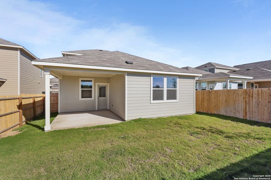 Exterior details and patio area of a home in Applewhite Meadows, San Antonio (Image 20). Exterior details and patio area of a home in Applewhite Meadows, San Antonio (Image 20).