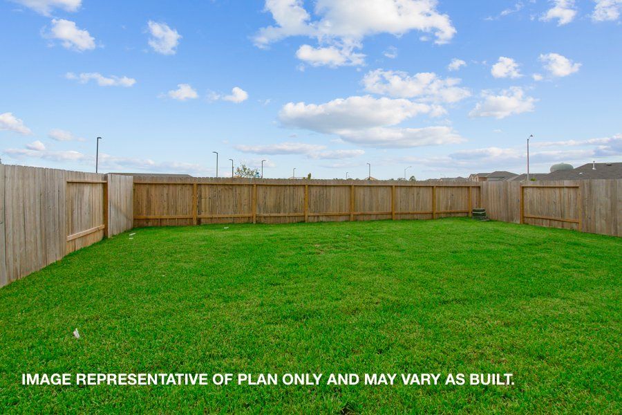Representative exterior details of a home built from the Ozark by D.R. Horton in Harrington Trails at The Canopies, New Caney (Image 20).