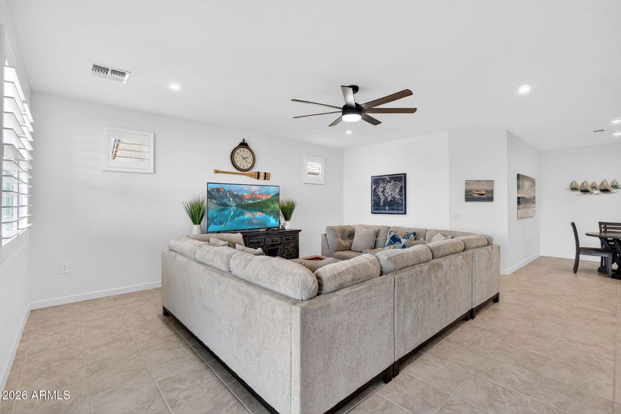 7-web-or-mls-038S Palo Verde Dr