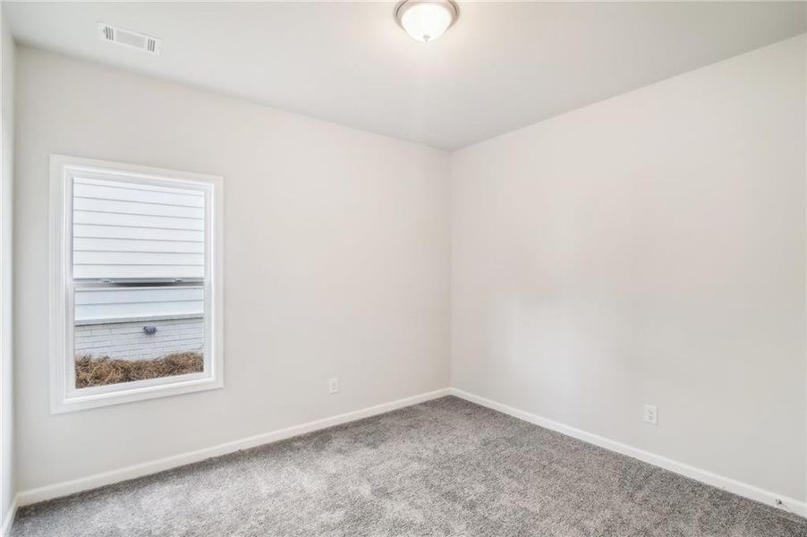Spacious, unfurnished interior of a new home in Crofton Place Enclave, Snellville (Image 14).