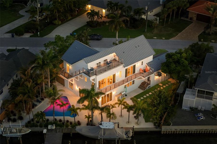 Image 83 of a home in .