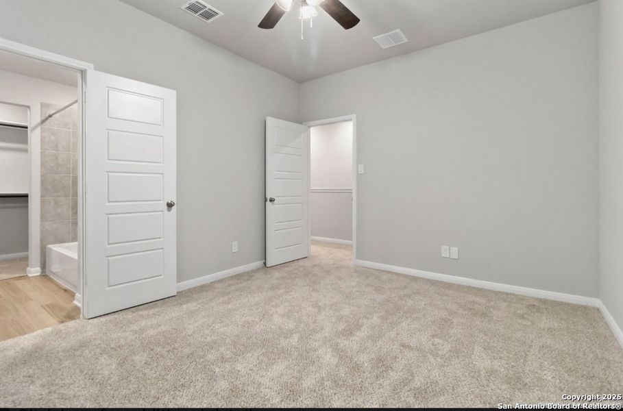 Spacious, unfurnished interior of a new home in , San Antonio (Image 14). Spacious, unfurnished interior of a new home in , San Antonio (Image 14).