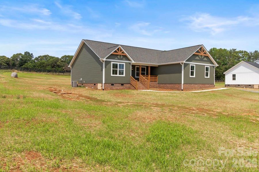 Exterior details and patio area of a home in , Lincolnton (Image 22).