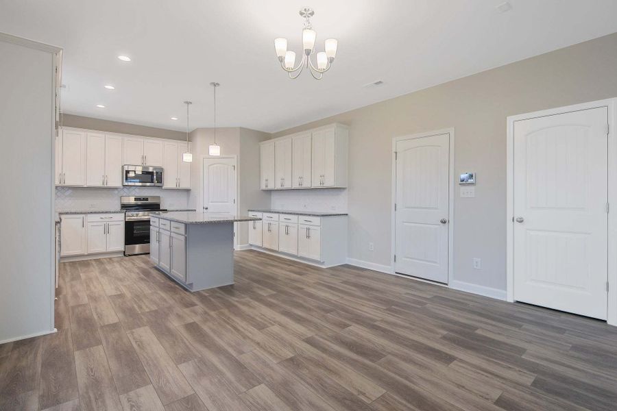 Image 186 representing the Drayton by Caviness & Cates Communities in Bartlett Manor, Youngsville, NC.