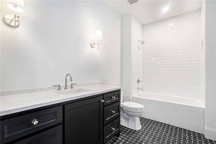 Furnished interior view inside a new home in , Atlanta (Image 39). Furnished interior view inside a new home in , Atlanta (Image 39).