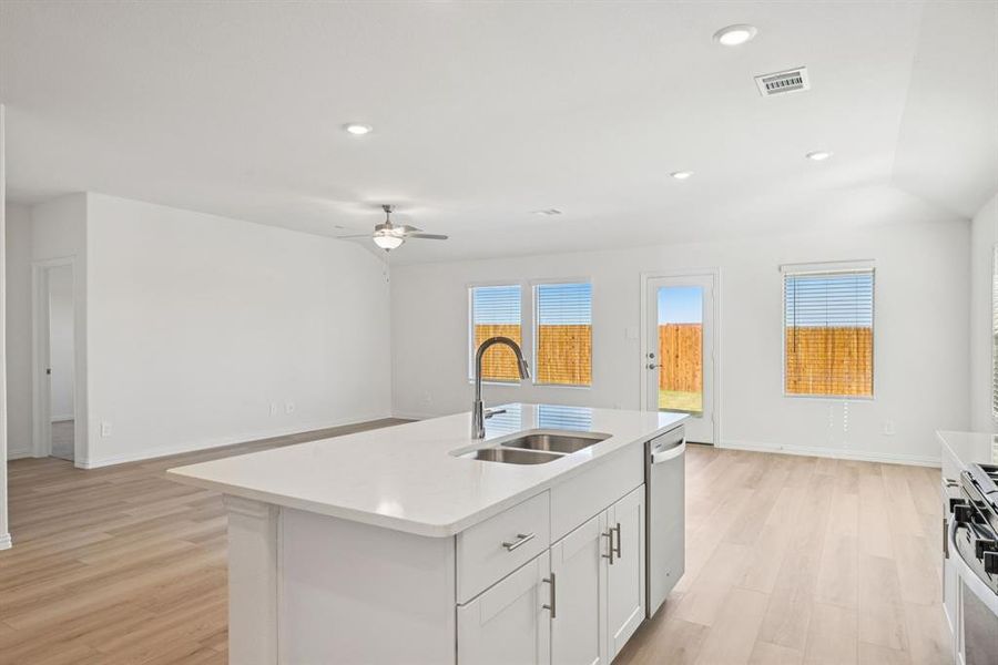 Furnished interior view inside a new home in Westmoor, Sherman (Image 9).