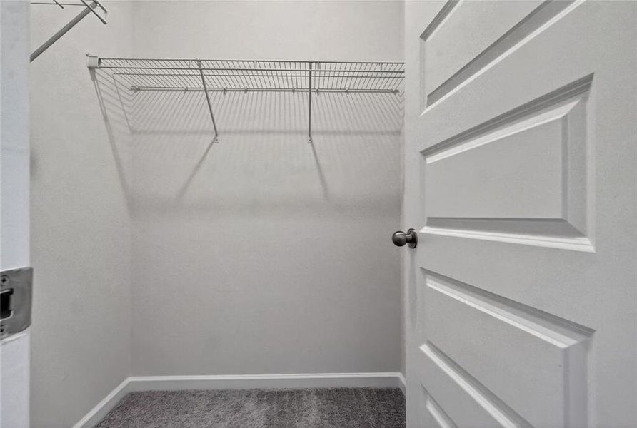 Spacious, unfurnished interior of a new home in Laurel Creek, Calhoun (Image 32).