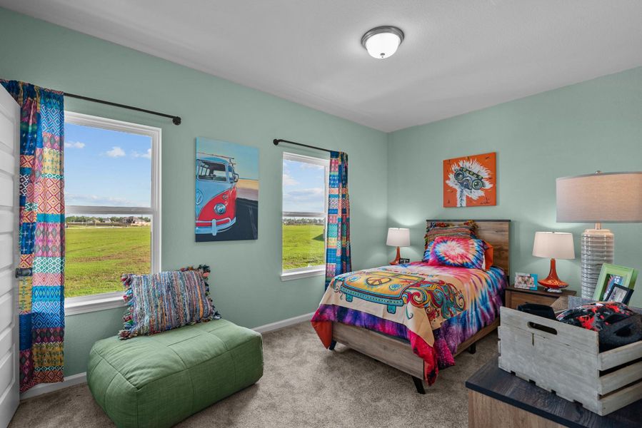 Photos shown are of a staged model home and are for illustration purposes only. Actual home features, finishes, and layout may vary.