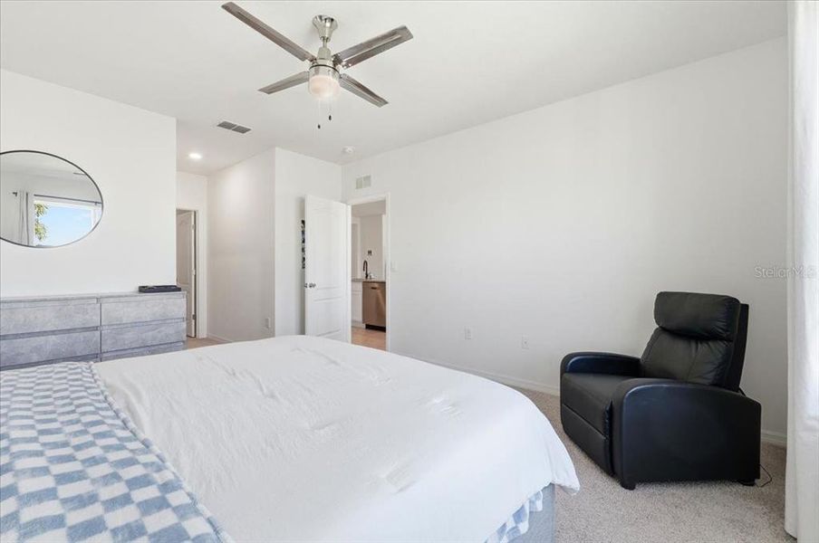 Furnished interior view inside a new home in Eden Hills, Lake Alfred (Image 17). Furnished interior view inside a new home in Eden Hills, Lake Alfred (Image 17).