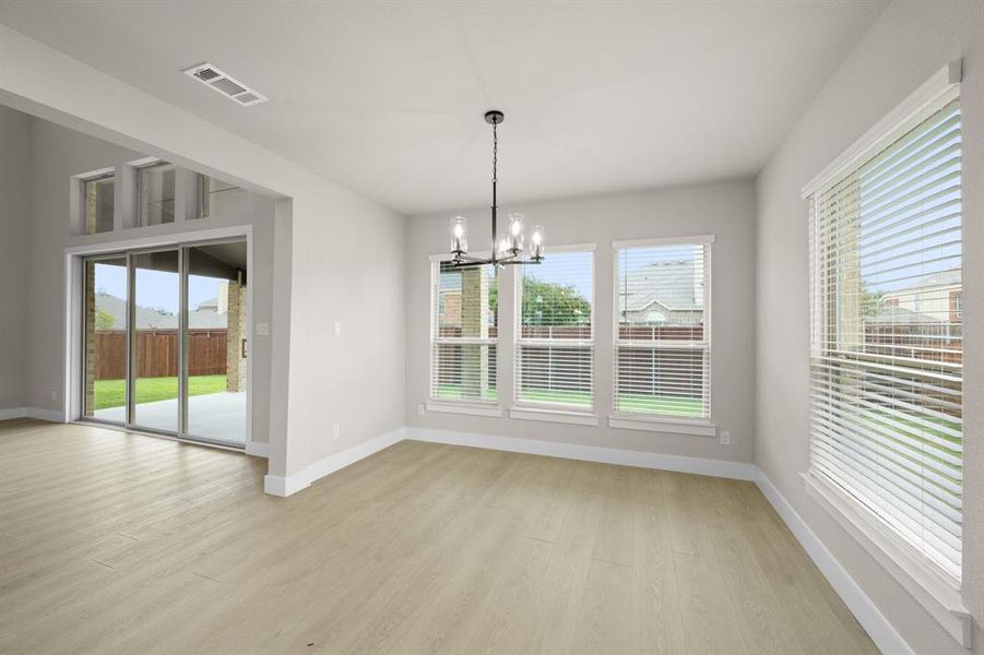 1822 Whisperwood- Dining-1 1822 Whisperwood- Dining-1