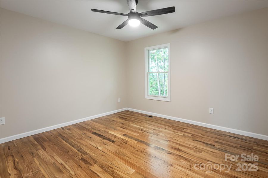 Spacious, unfurnished interior of a new home in , Mars Hill (Image 21).