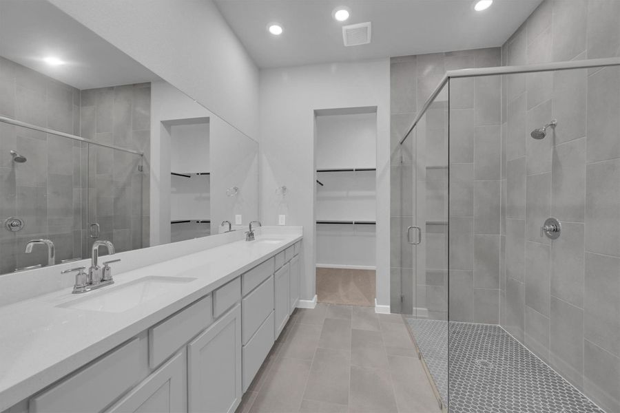 Furnished interior view inside a new home in Summer Place  35', Montgomery (Image 11).