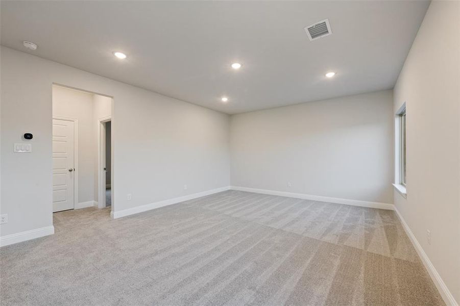 Spacious, unfurnished interior of a new home in Arbors at Legacy Hills, Celina (Image 28). Spacious, unfurnished interior of a new home in Arbors at Legacy Hills, Celina (Image 28).
