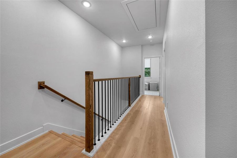 Spacious, unfurnished interior of a new home in , Farmers Branch (Image 20).