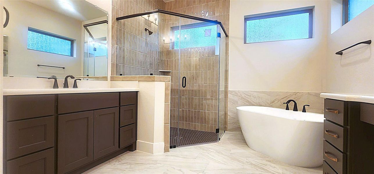 Furnished interior view inside a new home in Stewart’s Forest, Conroe (Image 6). Furnished interior view inside a new home in Stewart’s Forest, Conroe (Image 6).