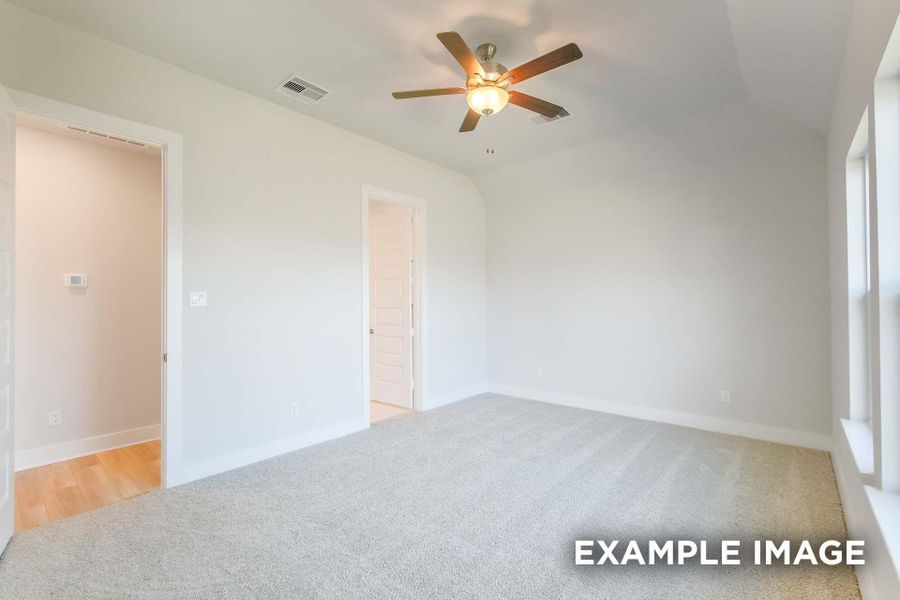 Spacious, unfurnished interior of a new home in Sunterra, Katy (Image 14).