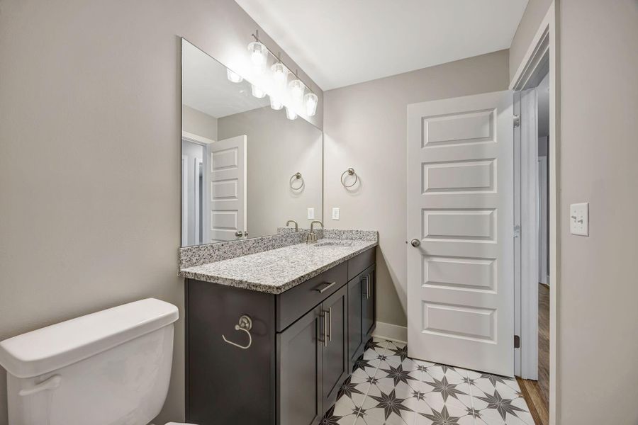 Example Interior 16 Example Interior 16