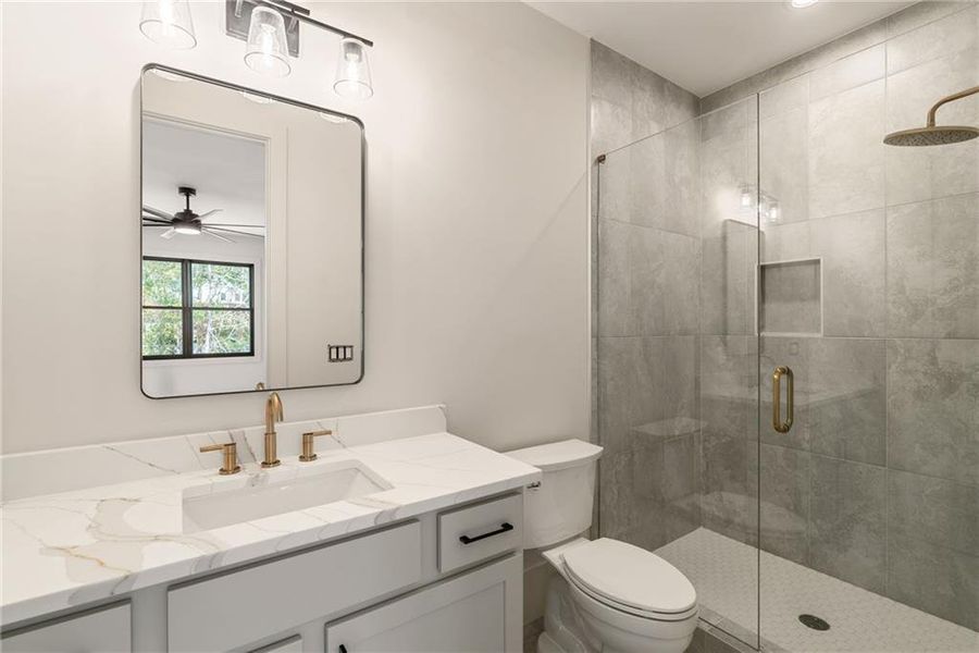 Image 52 of a home in .