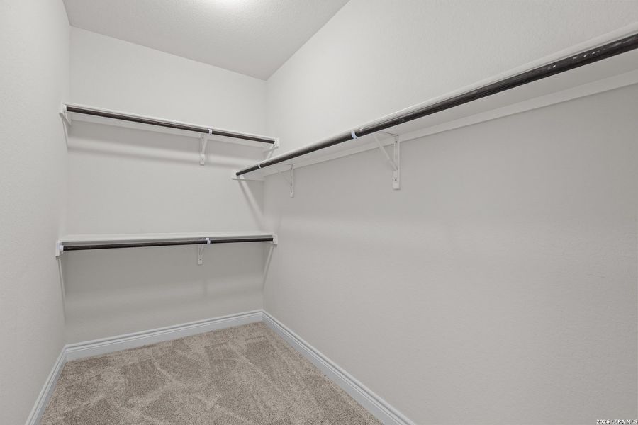 Spacious, unfurnished interior of a new home in Bison Ridge, San Antonio (Image 14).
