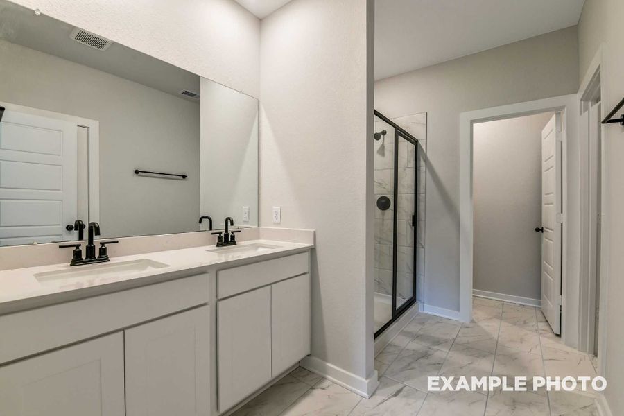 Representative furnished interior of a home built from the The Daphne by Davidson Homes LLC in Sundance Cove, Crosby (Image 11).