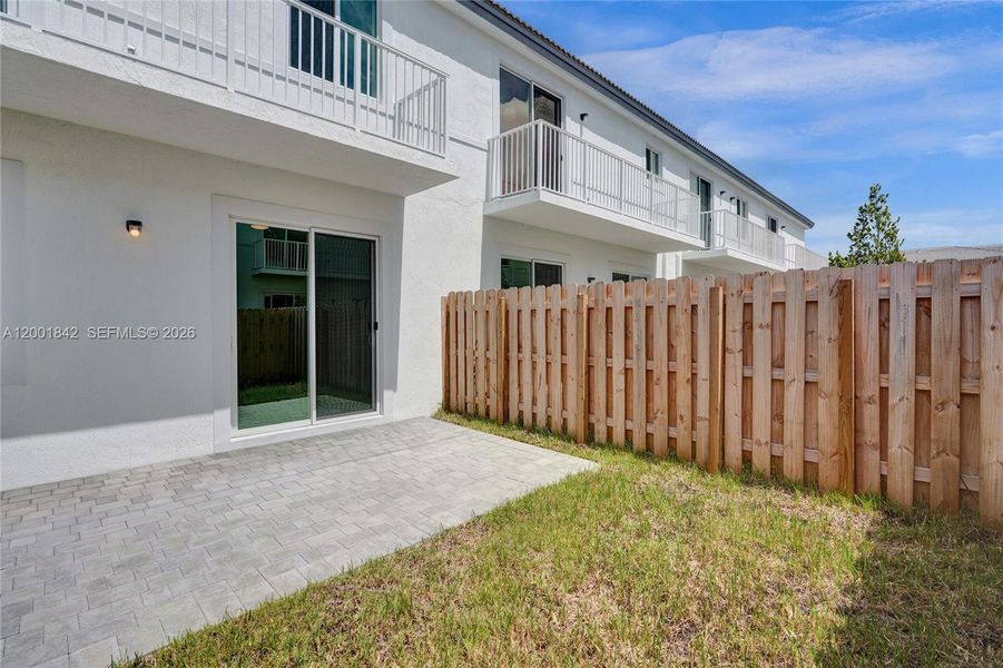 Exterior details and patio area of a home in , Homestead (Image 26).