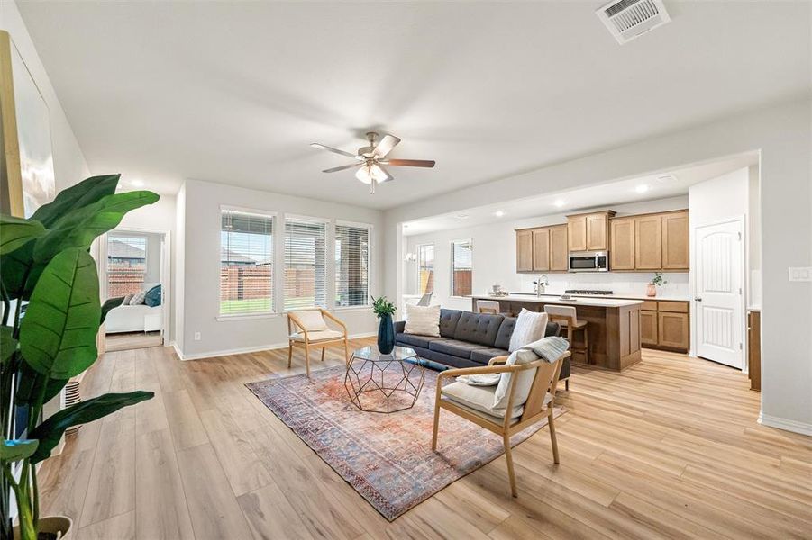 Furnished interior view inside a new home in Northstar, Fort Worth (Image 13). Furnished interior view inside a new home in Northstar, Fort Worth (Image 13).