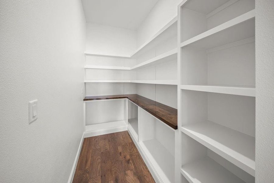 Image 36 of a home in .