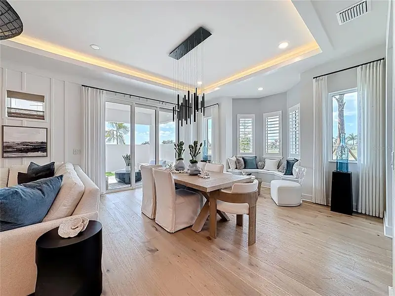 Furnished interior view inside a new home in , Bradenton (Image 17).