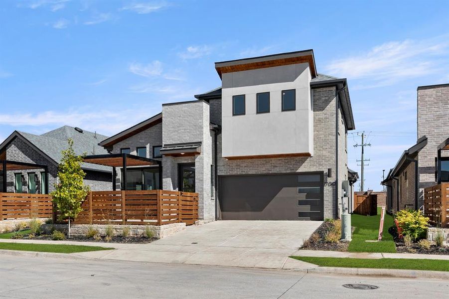 1700 Morningside_3112_Hickory II_Front (2) 1700 Morningside_3112_Hickory II_Front (2)