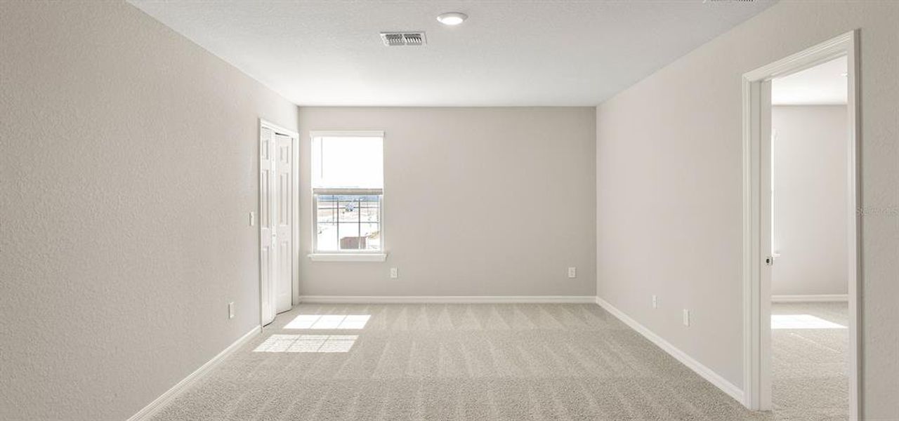 Spacious, unfurnished interior of a new home in The Crossings - Single-Family Homes, St. Cloud (Image 16).