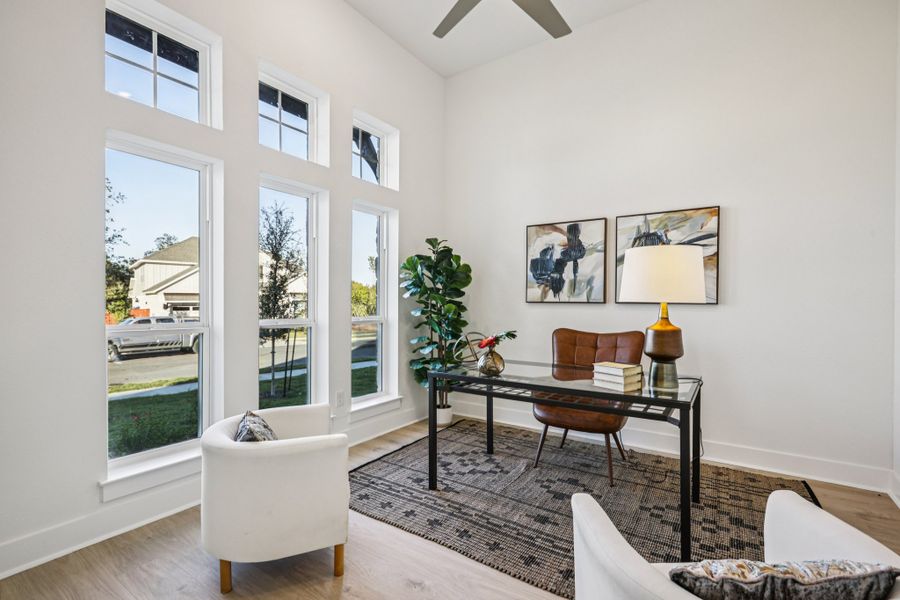 Furnished interior view inside a new home in Sauls Ranch, Round Rock (Image 11).