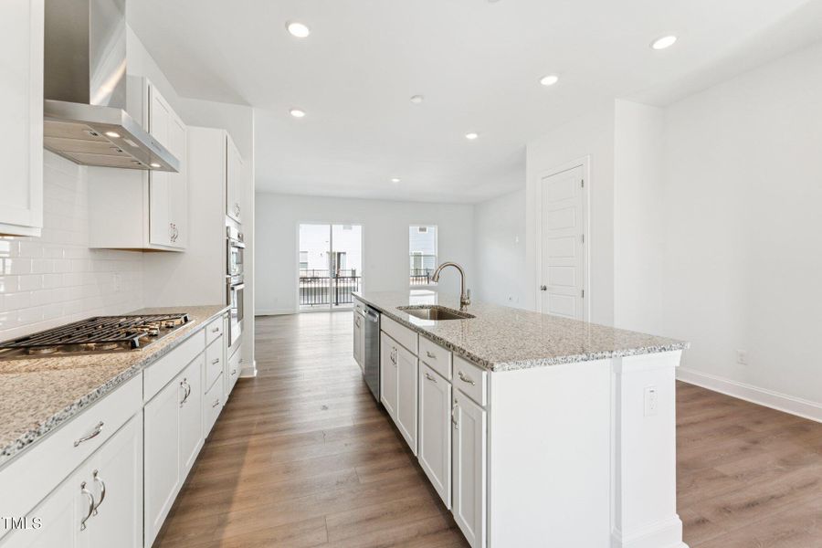 11-web-or-mls-DSC09285 11-web-or-mls-DSC09285