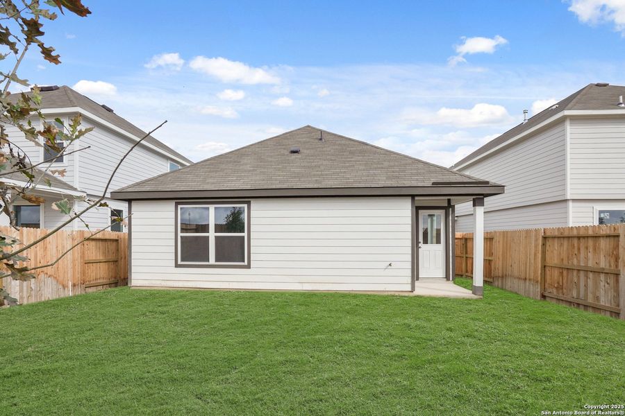 Exterior details and patio area of a home in Timber Creek, San Antonio (Image 3). Exterior details and patio area of a home in Timber Creek, San Antonio (Image 3).