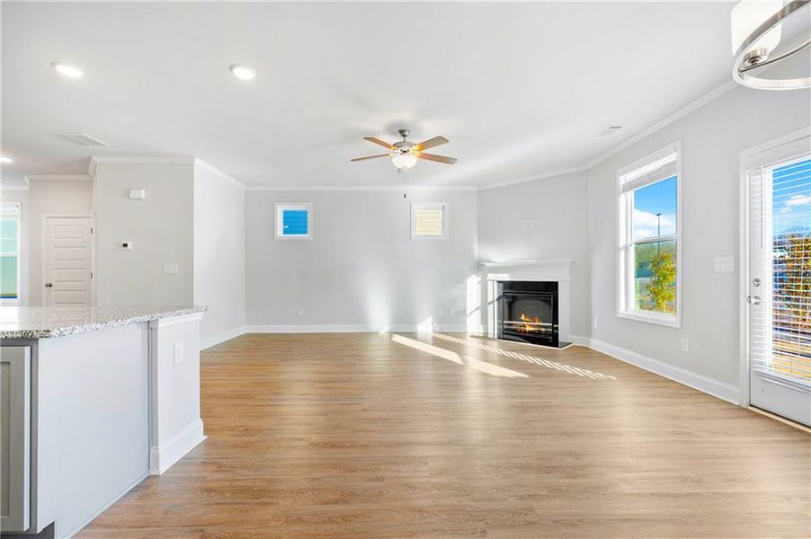 Spacious, unfurnished interior of a new home in , Gainesville (Image 18).