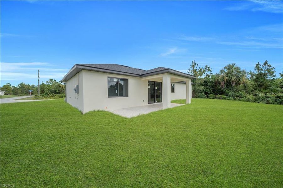 Exterior details and patio area of a home in , Lehigh Acres (Image 33).