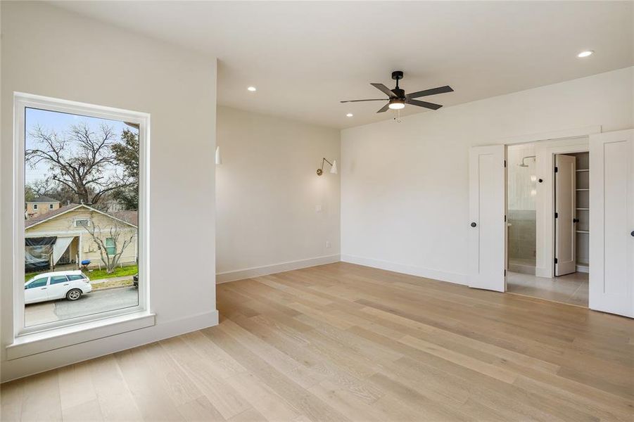 Spacious, unfurnished interior of a new home in , Dallas (Image 21).
