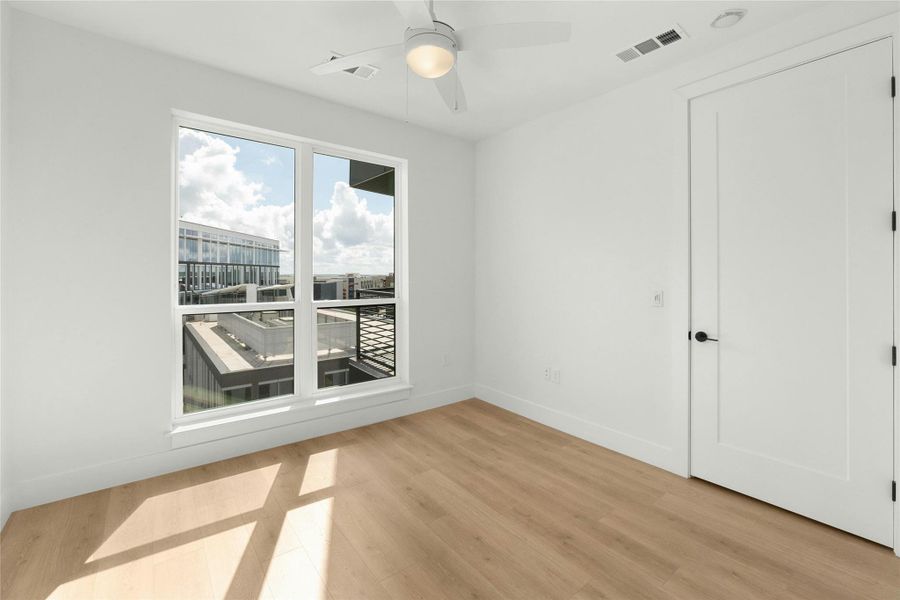Spacious, unfurnished interior of a new home in , Austin (Image 15).