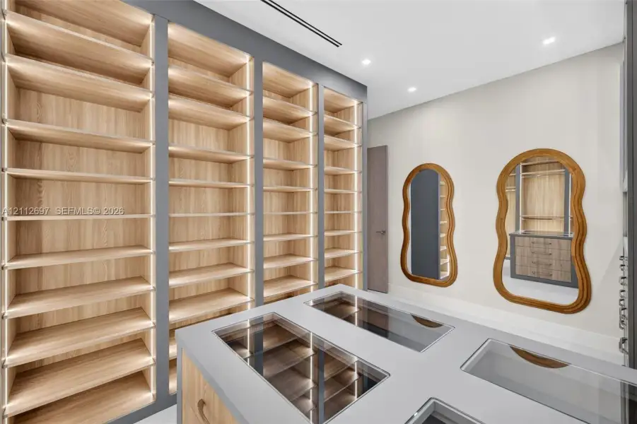 Furnished interior view inside a new home in , Fort Lauderdale (Image 6).