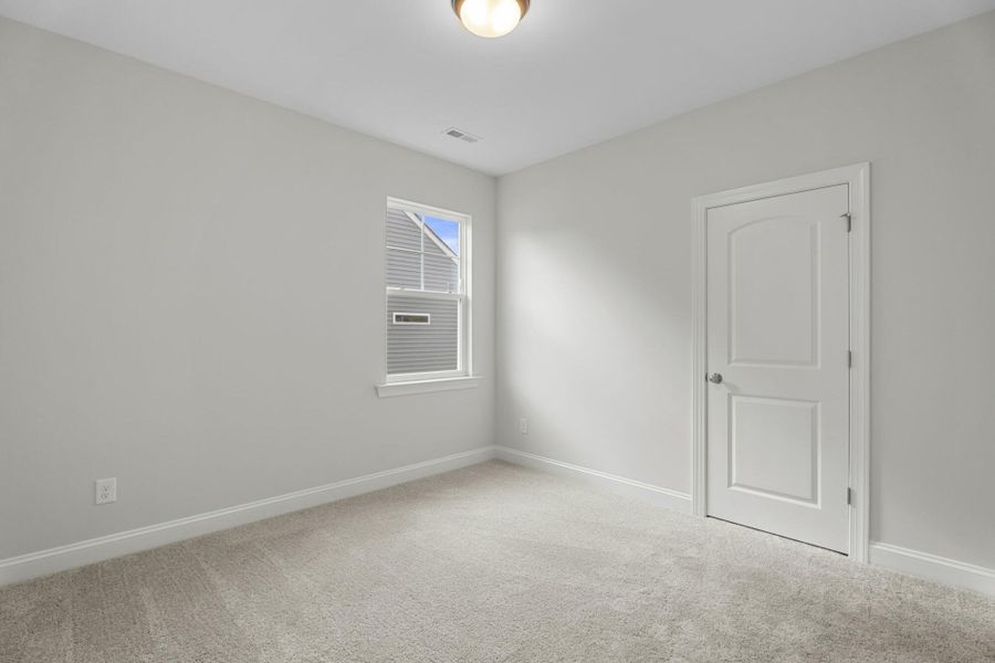 Spacious, unfurnished interior of a new home in Hopewell Garden, Winston-Salem (Image 17). Spacious, unfurnished interior of a new home in Hopewell Garden, Winston-Salem (Image 17).