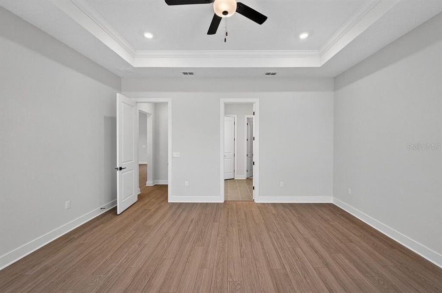 Spacious, unfurnished interior of a new home in Stables at Cary Forest, Bryceville (Image 35).