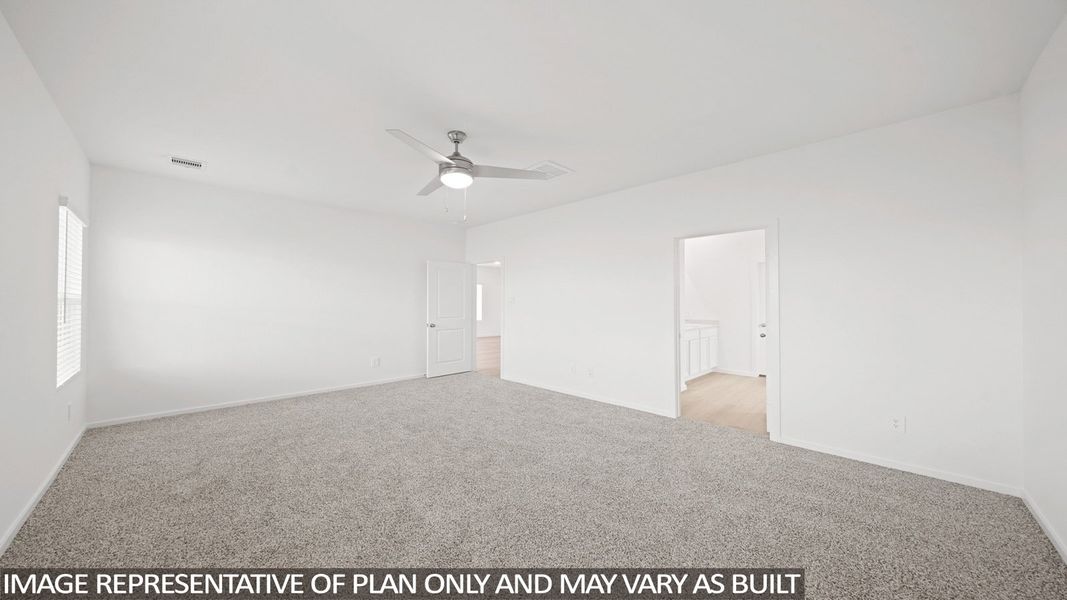Representative unfurnished interior of a home built from the Kendall by D.R. Horton in Sunterra Lakes, Brookshire (Image 20).