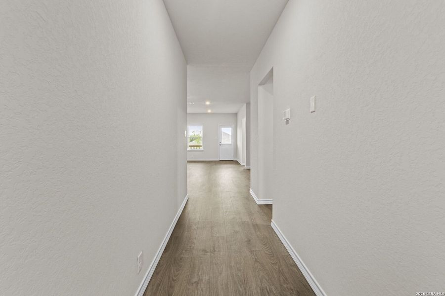 Spacious, unfurnished interior of a new home in Brookstone Creek, San Antonio (Image 16).