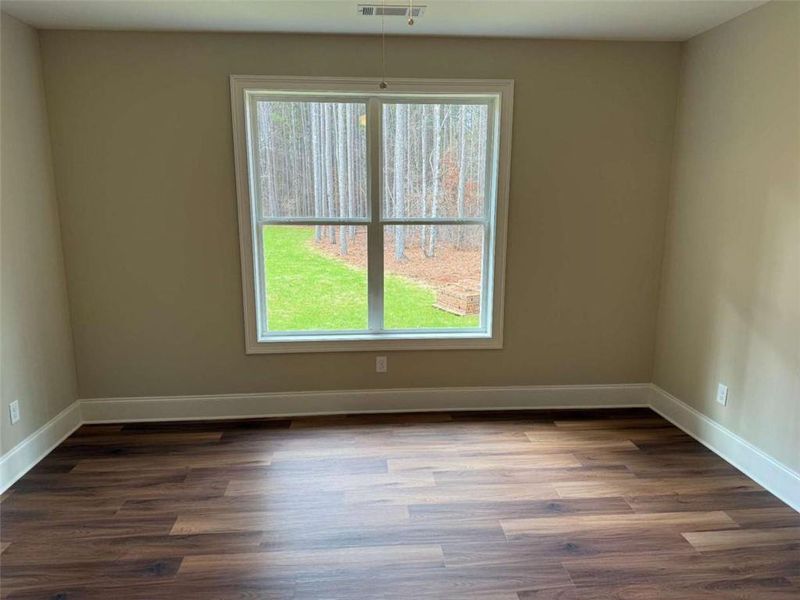 Spacious, unfurnished interior of a new home in , Mansfield (Image 31).