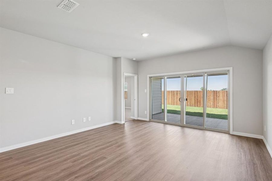 Photo is not of the actual home, but is an inspirational photo of builder’s model home and may depict options, furnishings, and/or decorator features that are not included.