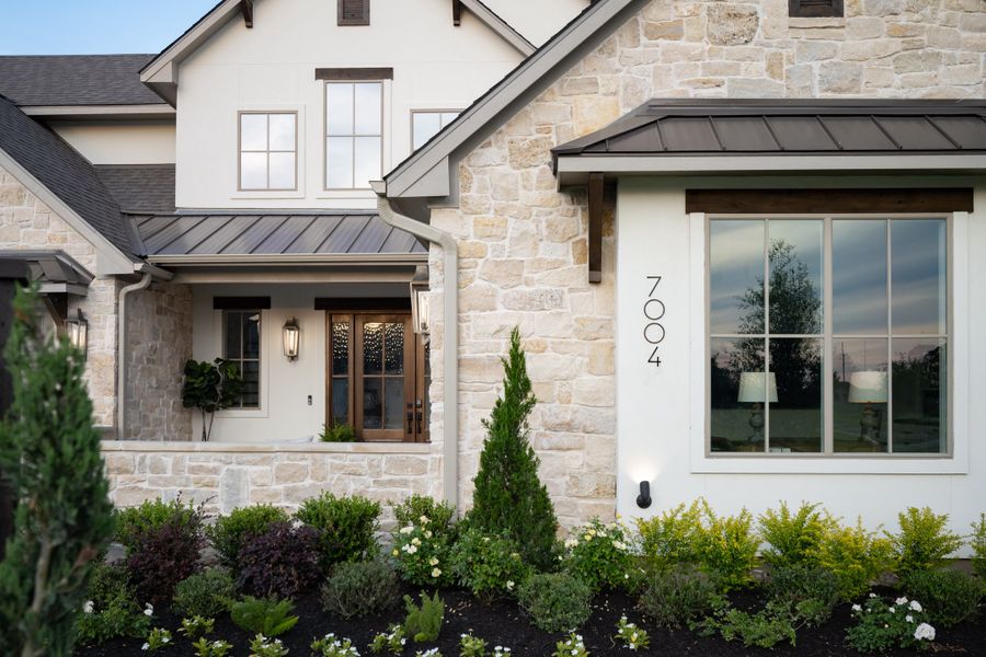 Exterior details and patio area of a home in Stella Ranch, Bryan (Image 31).